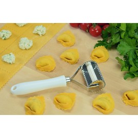 ELETTRO CENTER Art.314 Cookie Cutter, Prongs, 2 Pictures ZUM Giro, Stainless Steel, White