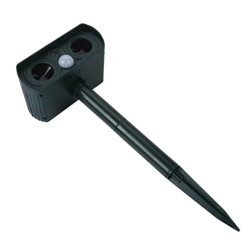 Solar Infrared Burst Ultrasonic Sound Animal Repeller Drive Cat Dog