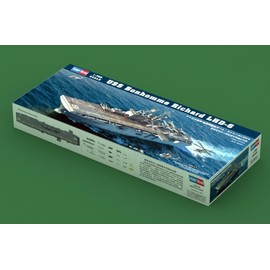 Hobby Boss USS Bonhomme Richard LHD-6 Model Kit