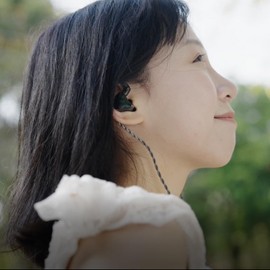 Fezzlo in-Ear Wired Monitor Earbuds, Type-C Port Gaming Voice Earbuds, 0.78mm 2pin IEM DSP Digital HiFi Headphones Cell Phone Computer Universal with Mic