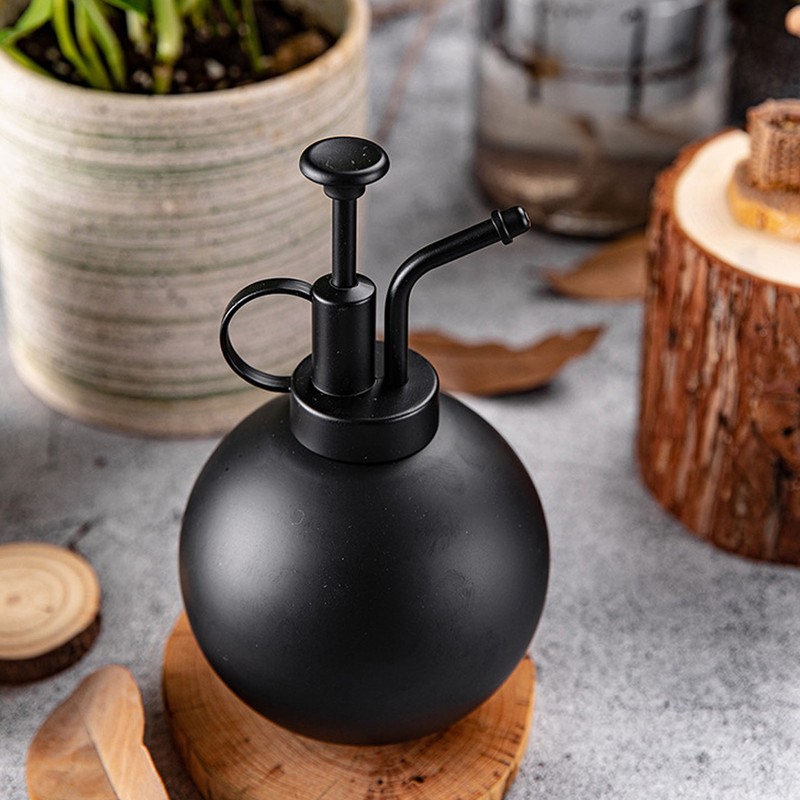 500ml Watering Pot Vintage Hand Press Spray Bottle Garden Balcony