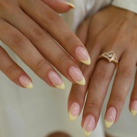 KQueenest 30 Pcs light Yellow French Tip Press on Nails Short Almond, Natural Nude Fake Nails with Glue, Classic French Glue on Nails Short Stiletto, for Women Daily Wear