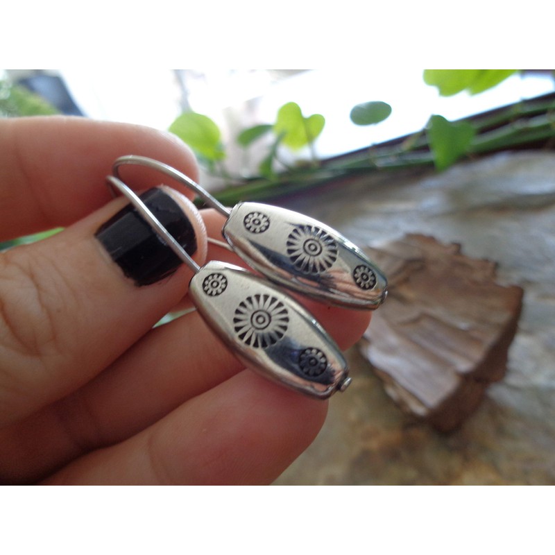 Long decorated Bali earrings, very light earrings