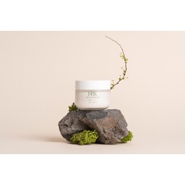 Flo Jericho Velvet Bloom Madecassoside Squalane Melanin Wrinkle Improvement Whitening Regeneration Cream 50ml / 플로 제리코 벨벳 블룸 마데카소사이드 스쿠알란 멜라닌 주름개선 화이트닝 재생크림 50ml