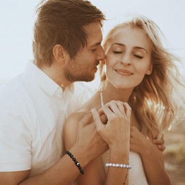 Matching Couple Bracelets Gifts for Man Women - Anniversary Valentines Birthday Christmas Couples Idea Present for Boyfriend Girlfriend Best Friend, Yin Yang Long Distance Cute Love Ring Charm Chain