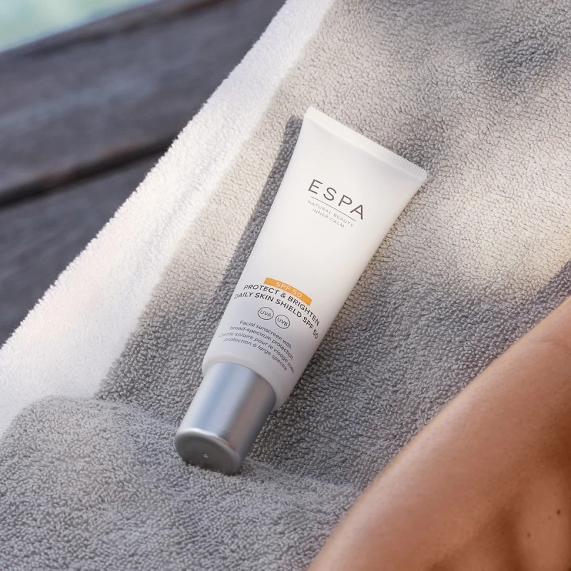 ESPA Protect & Brighten Daily Skin Shield SPF 50