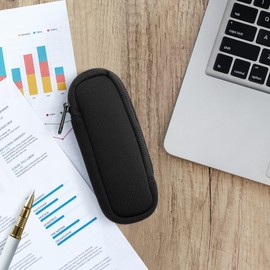 kwmobile Case for Universal Laser Pointer – Neoprene Case Laser Pointer in Black – Laser Pointer Case with Zip – Inner Dimensions 14.5 x 5 cm