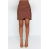 Trendyol Women's Asymmetric Woven Skirt, dunkelbraun