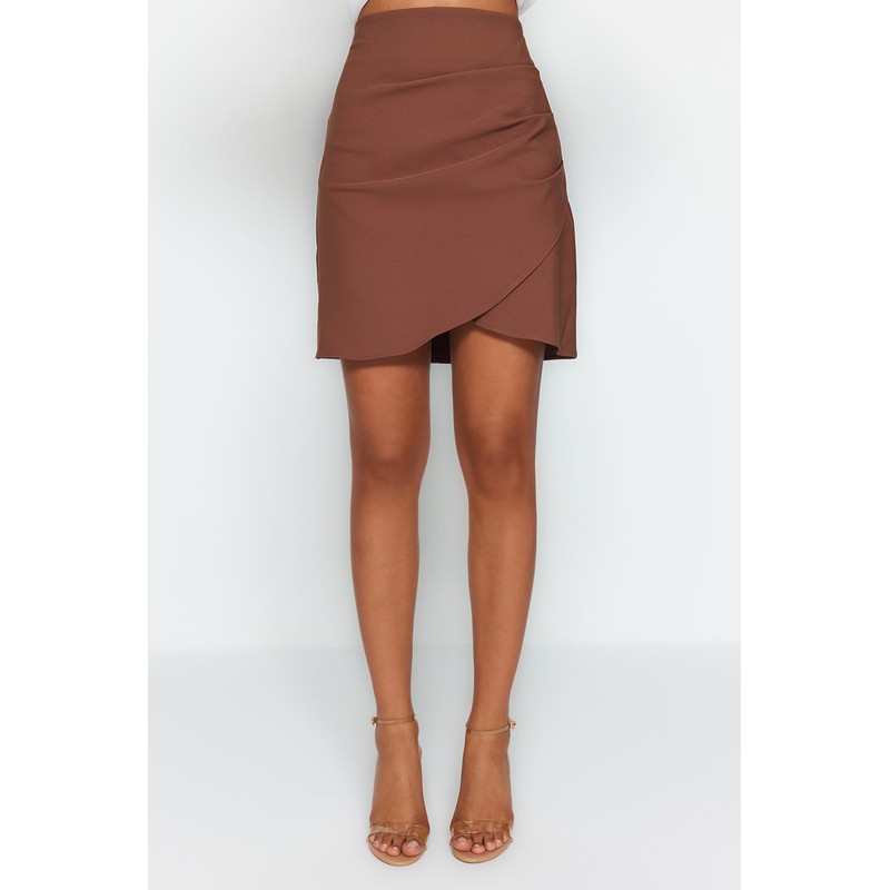 Trendyol Women's Asymmetric Woven Skirt, dunkelbraun