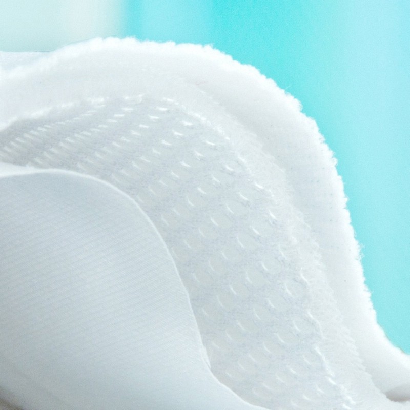 BreathableBaby 3 in 1 Fitted Breathable Mattress Protector, Cot Bed,