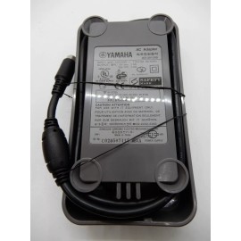 Yamaha AD-301205 AC Adapter