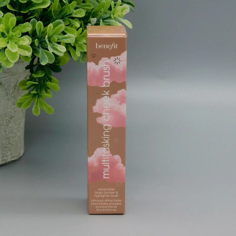 Benefit Multitasking Cheek Brush Retractable Blush, Bronzer New In Box