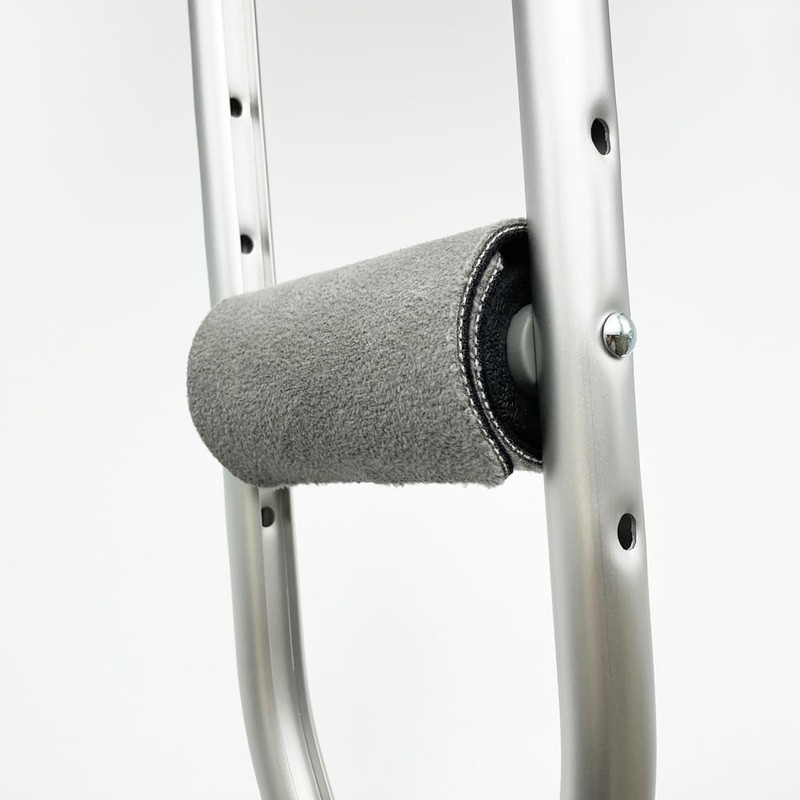 松葉杖グリップカバーくるっと 2枚セット 抗菌 除湿 防臭 痛い 手のひら クッション材 アイデアグッズ 手が痛い