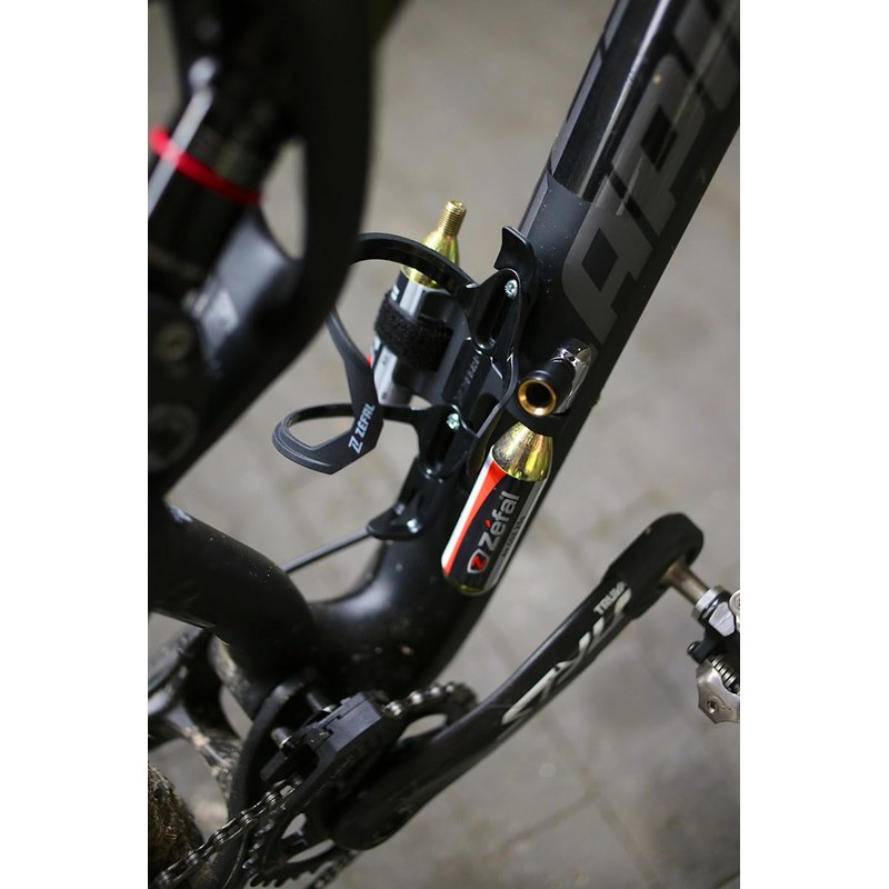 Zéfal Pulse Z2i Co2 Kit Bottle Holder, Black, Universal
