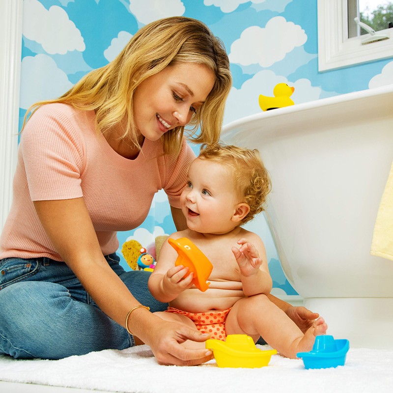 Munchkin® Little Boat Train Bath Toy, Fun for Babies and