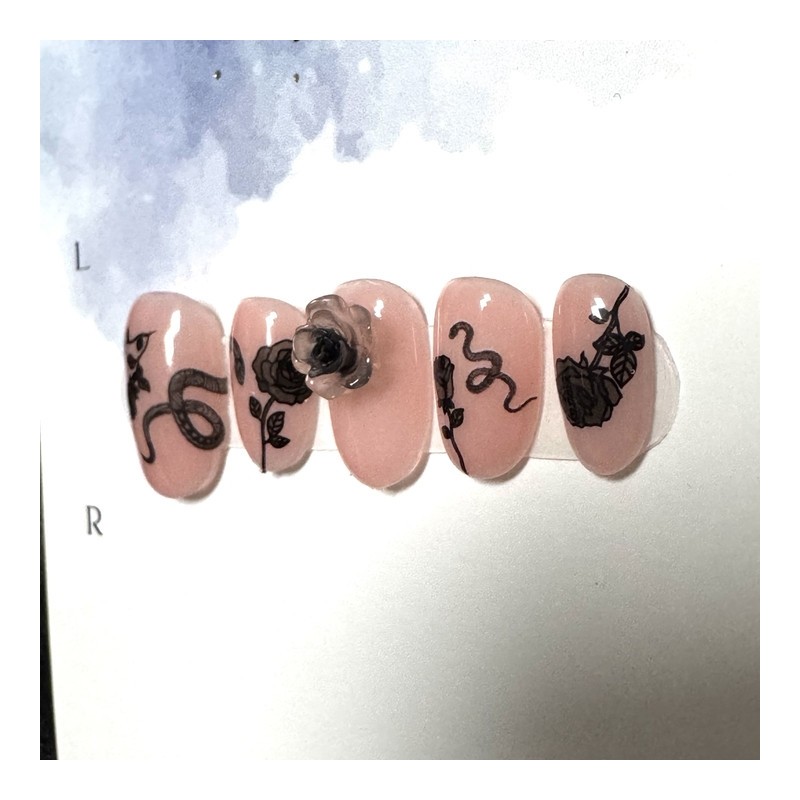 CHOK: 04 Snake biting a rose Handmade nail tip -