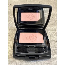 Lancome Ombre Hypnose Matte  EyeShadow - M104 PETALE De ROSE
