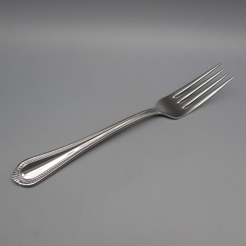 MIkasa Regent Bead 18/10 Stainless Steel Dinner Fork (Set of