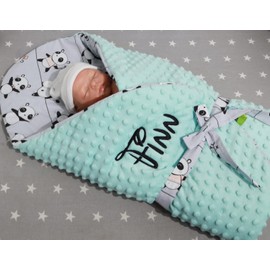 BotoBaby ★ Two-layer Swaddling Blanket Baby Blanket with Name and Date Embroidered ★ Minky Squirrel ★ Cotton ★ Filling ★ 75 x 75 cm ★ (Mint - Pandas)