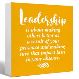 Leadership Quote Wooden Block Sign Motivational Desk Décor for Home Office Cubicle Table Décor,Orange Leadership Gift for Boss Retirement Gift Boss Gift for Leader
