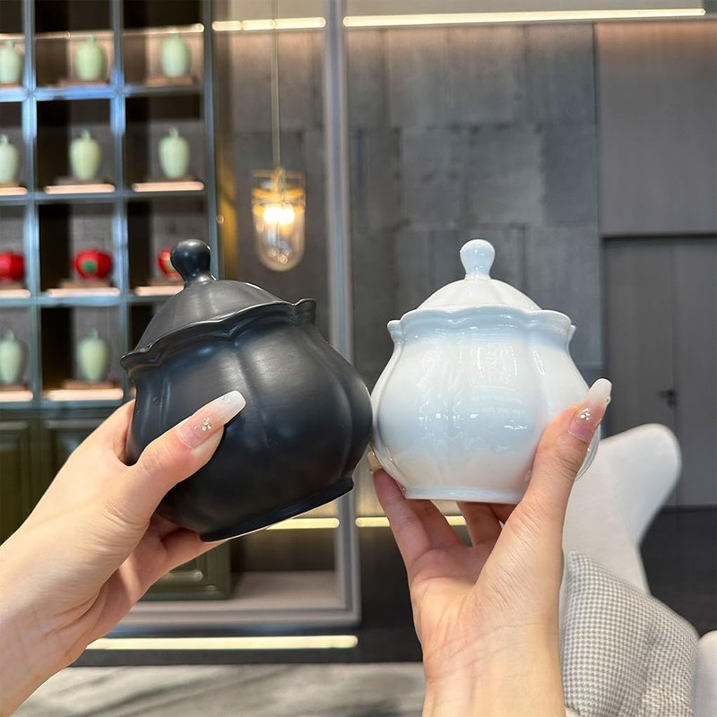 WAIT FLY Vintage Embossed Ceramic Sugar Bowl with Lid, Sugar