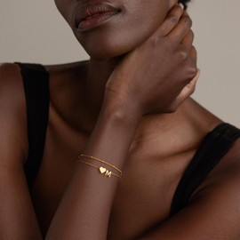 TINGN Armband Damen Gold, 14K Gold Vergoldet Mehrlagige Herz Buchstaben M Armbänder Damen Personalisiert Armband Jahrestag Valentinstag Muttertag Geburtstag Geschenke für Frauen Mädchen Mama Freundin