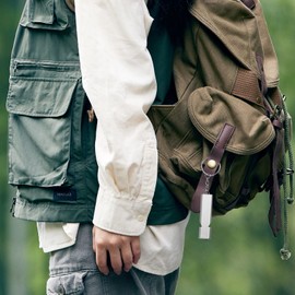 Pack of 5 Whistle, Emergency Whistle, Whistle with Key Ring, Whistle Sports Lessons for School, Gym, Outdoor, Camping, Fishing, Hiking, Hunting, Life-Saving in Emergency