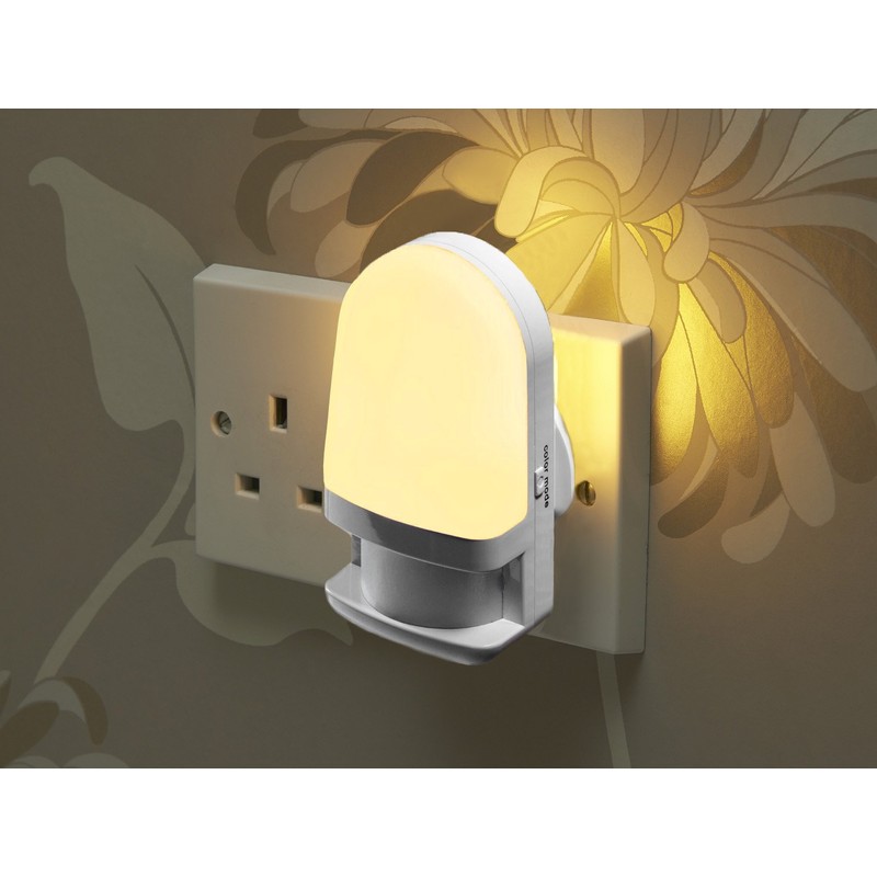Auraglow Automatic Plug in Colour Changing LED Nursery Night Light