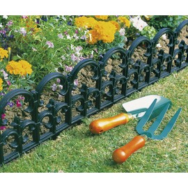 Fleur De Lys Garden Edging