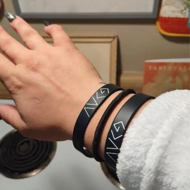 Shivrah God is greater than the Highs and Lows Christian wristband