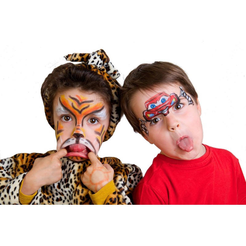 Grimtout Face & Body Make-up in Red