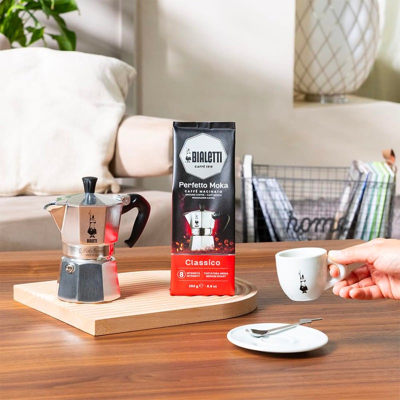 Bialetti - Perfetto Moka Classico: Medium roast ground coffee, hazelnut