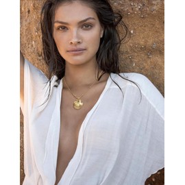 ENSKEFEN Gold Shell Pendant Necklace for Women with Dainty Rhinestones Adjustable Seashell Necklace Bohemian Summer Gold Chain Necklace Ocean Beach Jewellery