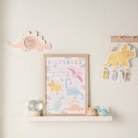 Widdop Petit Cheri Dinosaur Names Plaque MDF Frame - 28cm x 16cm - New Born Baby Shower Present - Nursey Décor Children's Dinosaur Room Decoration Kids Bedroom