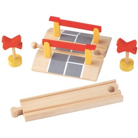 moku train railroad crossing