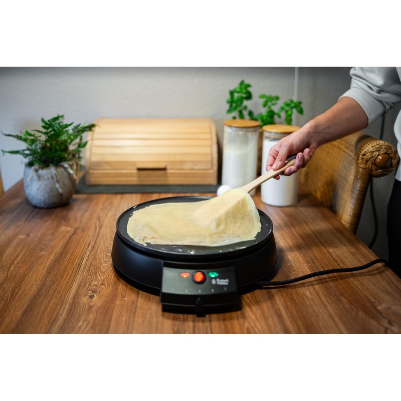 Chinchilla® Crêpes distributor and spatula set, practical kitchen aid for