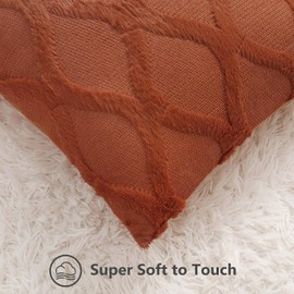 decorUhome Fall Decorative Throw Pillow Covers 18x18 Set of 2, Soft Plush Faux Fur Wool Pillow Covers for Couch Bed Sofa Living Room, Rust