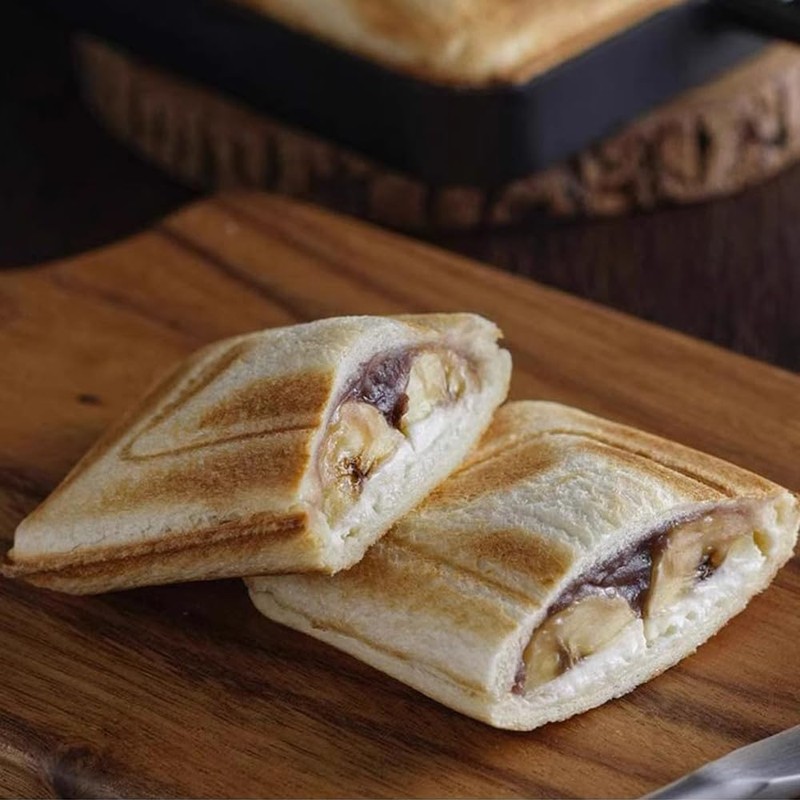 TAMUME Handheld Sandwich Maker for Perfectly Sealed, Halved Bites