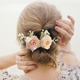 Fangsen Wedding Pink Artificial Rose Flower Floral Flower Comb With Spring Wedding Hair Piece luxe Bohemian Halos and Intricate Wedding Hair Vines for Bride and Bridesmaids Silver