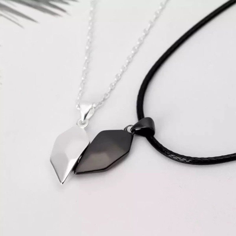 Veraly Collar Para Parejas Medio Corazón De Metal Magnético Imán