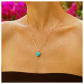 Inilbran Boho Turquoise Heart Pendant Necklace Gold Turquoise Choker Necklace Vintage Turquoise Necklace Choker Minimalist Blue Gemstone Necklace Jewellery for Women and Girls