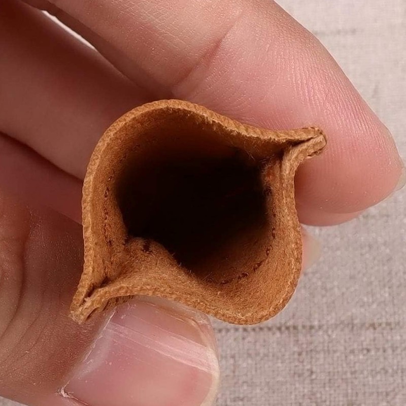 KEPYATI 2 Leather Thimble Hand Sewing Thimble Finger Protector Coin
