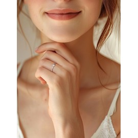 Silvora Simple women's ring, stackable with white/black zircons made of S925 silver, single acher simple ring with round/heart-shaped zirconia in round cut, ring size J (14.8) - 67 (21.4) in silver,