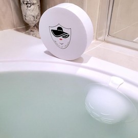 Madam of Leisure Infinity Bath Universal Drain Cover - Fill Your Bathtub as High as You Dare for a Deeper and Warmer Bath (White)