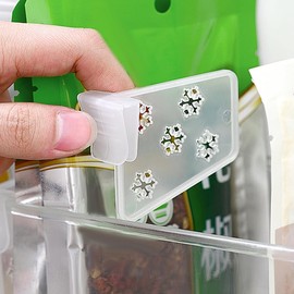 WOONEKY 20Pcs Fridge Dividers for Refrigerator Door Organizer Expandable Storage Bin Separator Refrigerator Side Door Clips for Organization