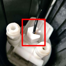 R-Satz Shop Replacement Nut for Sodastream Crystal 1.0 & 2.0 Nut Fastener Replacement Part in White Pack of 2