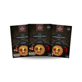 Traditional Thai Massaman Curry Paste (6 x 70g) by Mae Jum | Great Taste Award Winner 2020