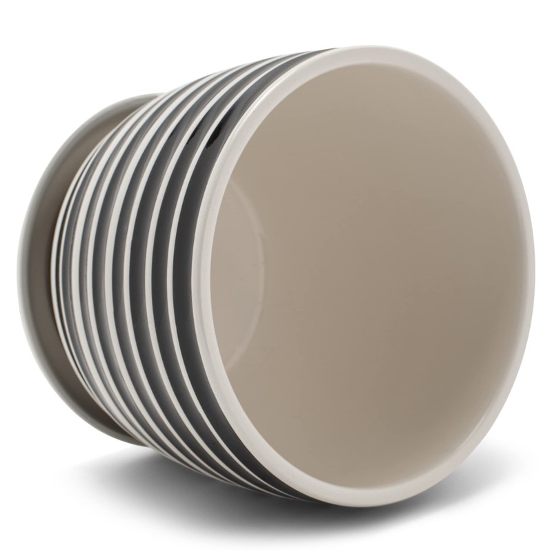 Napco Striped Black and White Ribbed 4 x 5 Inch