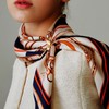 Daks (신세계강남점)DCSC3E701 DAKS GIFTSILK100%네이비 DD체인 스카프링 세트 (Sinsaege Gangnam Branch)