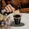 SOVIFKI コースター 吸水 スタンド付き 耐熱 コースター 布 8枚セット 直径11cm 厚手